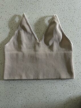 DYNAMIC Ribbed V-Neck Crop Tank Top - Cream One Size EUC